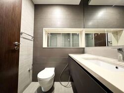 d'Nest (D18), Condominium #582028731